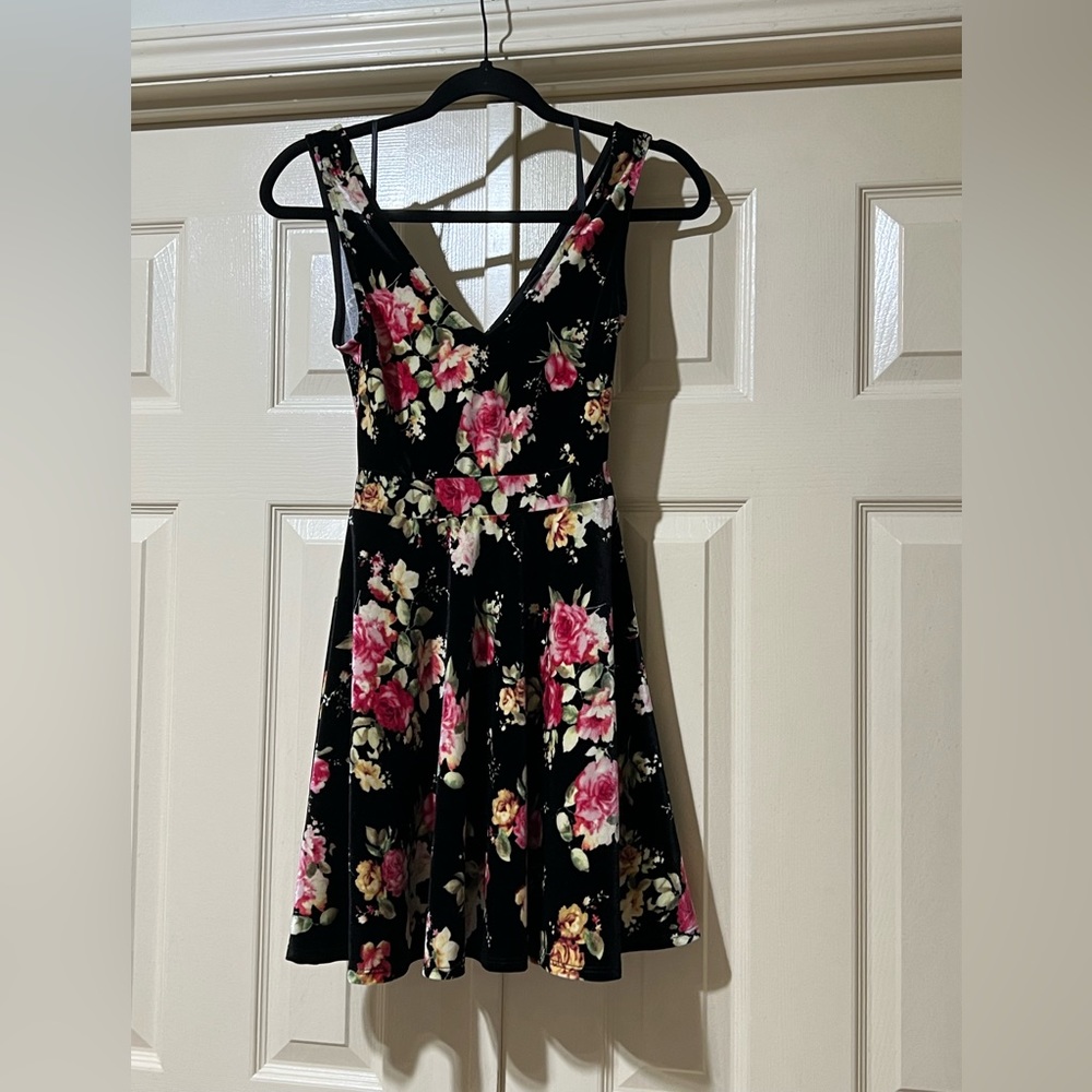 Beautiful black velvet floral dress